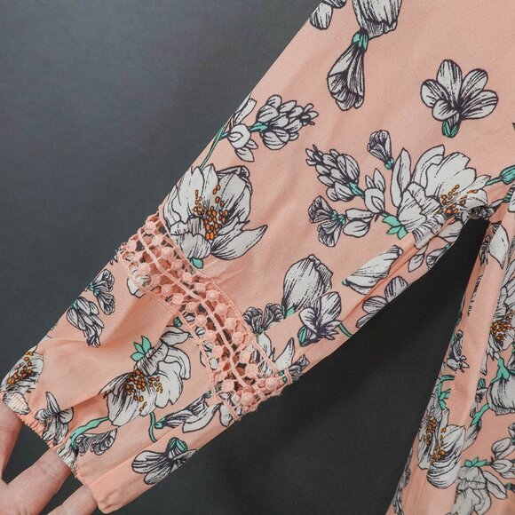 Copper Key Womens Top XS Peach Floral Sheer Coquette Romantic Flowy Timeless - Picture 2 of 13
